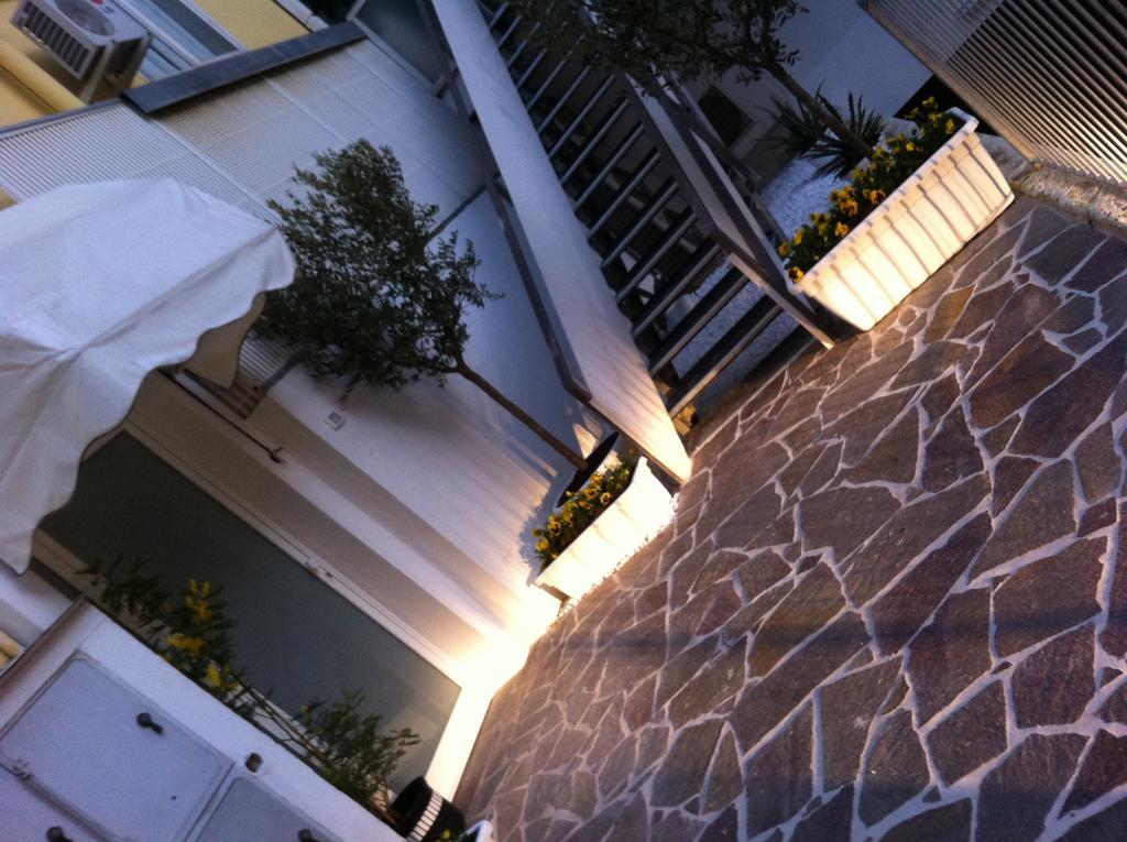 Residence Suisse Cattolica Exterior foto